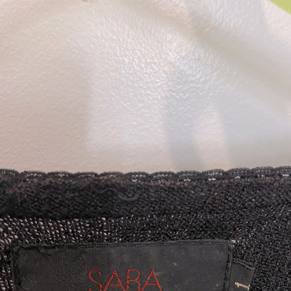 SABA Classic V neck Cardigan with lace detail. - Picture 3 of 6
